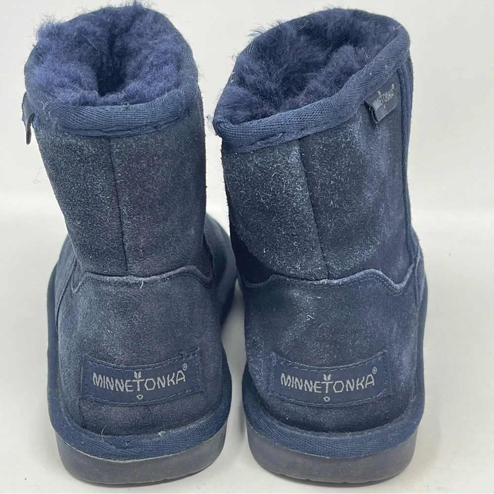 Minnetonka Olympia Boots Womens 6 Blue Suede Ankle Sheepskin Wool Lined Winter